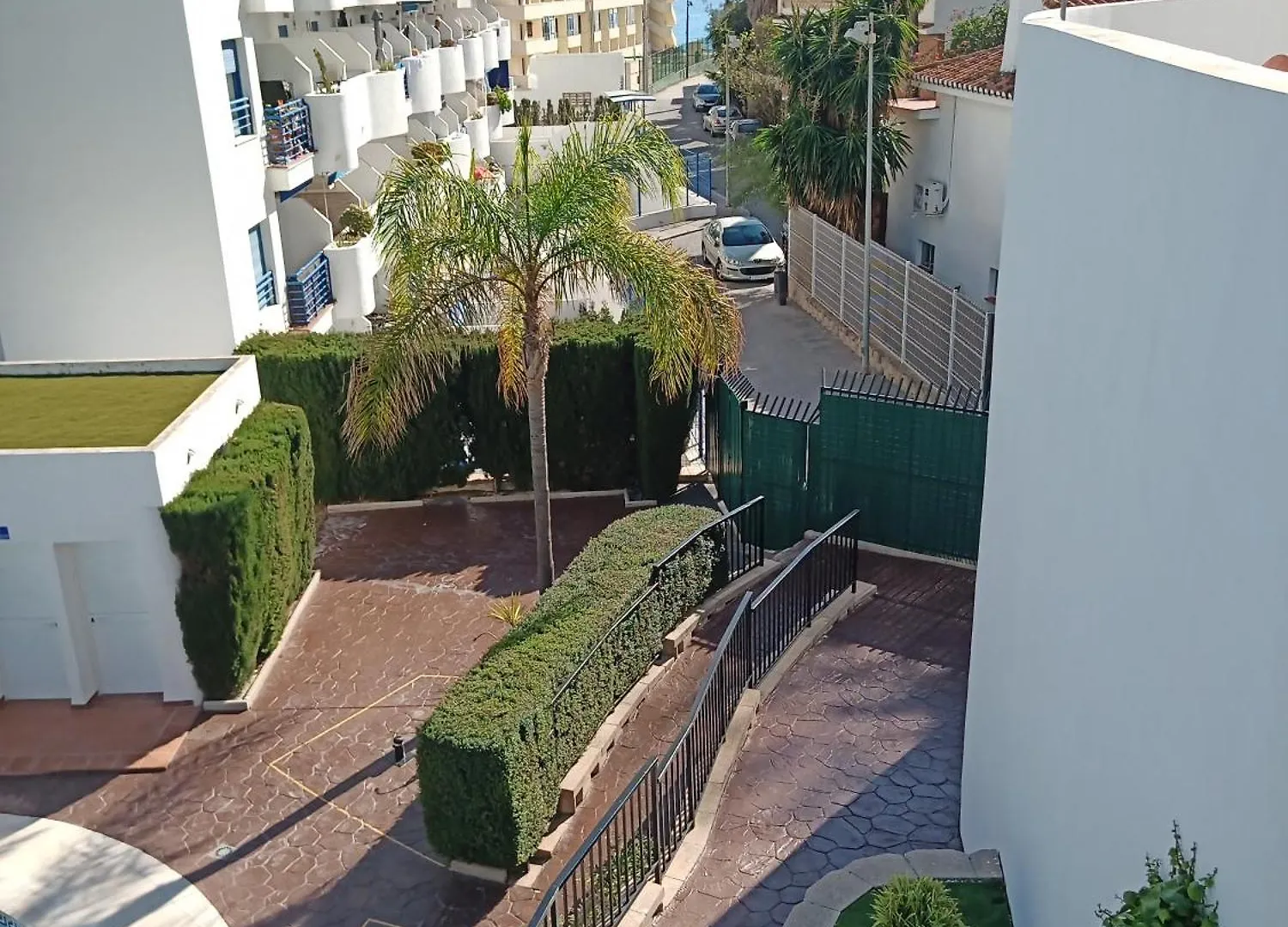 Paradise of Benalmadena: Mountain Views Near Beach
